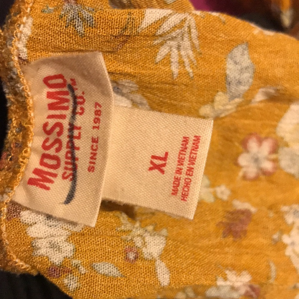 Yellow Dress w flowers - Picture 3 of 3
